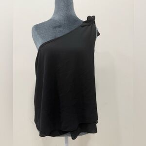 Like new!! One shoulder blouse.